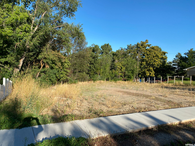 371 N 800 E #2, Bountiful, UT 84010 — photo 2