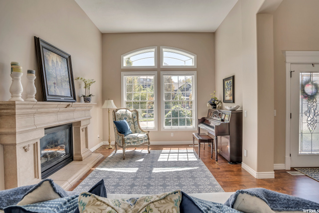 4558 S Spring Meadow Dr E, Bountiful, UT 84010 — photo 2