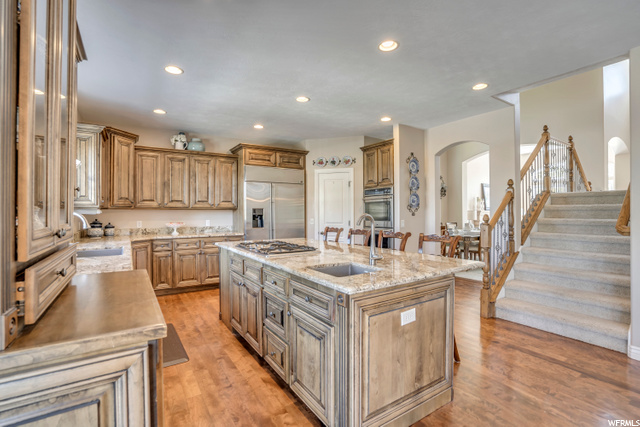 4558 S Spring Meadow Dr E, Bountiful, UT 84010 — photo 12