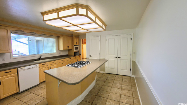 1595 E 1260 N, Logan, UT 84341 — photo 11