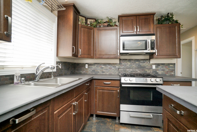 365 E 4600 S, Washington Terrace, UT 84405 — photo 9