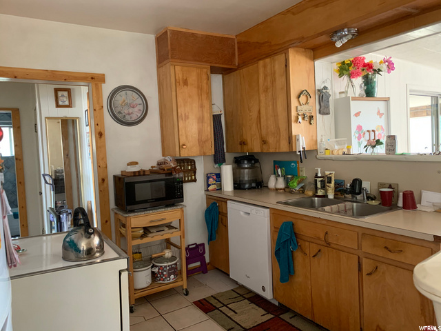 458 E 200 N, Roosevelt, UT 84066 — photo 3
