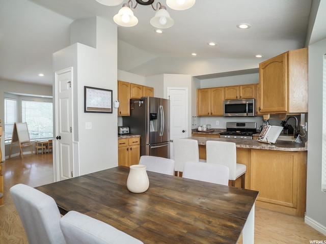 3933 W 4700 S, Roy, UT 84067 — photo 6