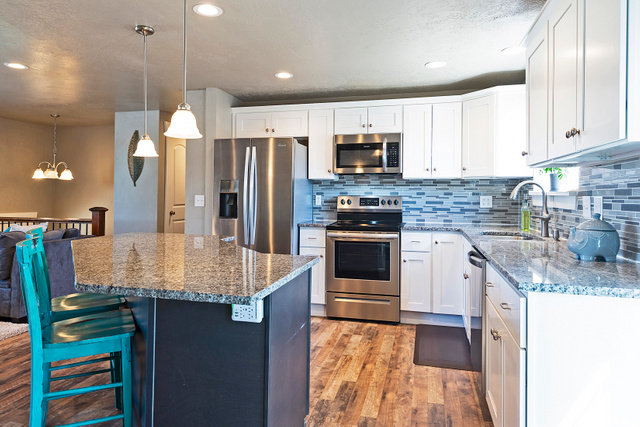 482 E 8180 S, Sandy, UT 84070 — photo 12