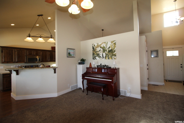 77 S 1050 E, Smithfield, UT 84335 — photo 6