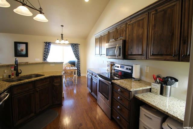 77 S 1050 E, Smithfield, UT 84335 — photo 8