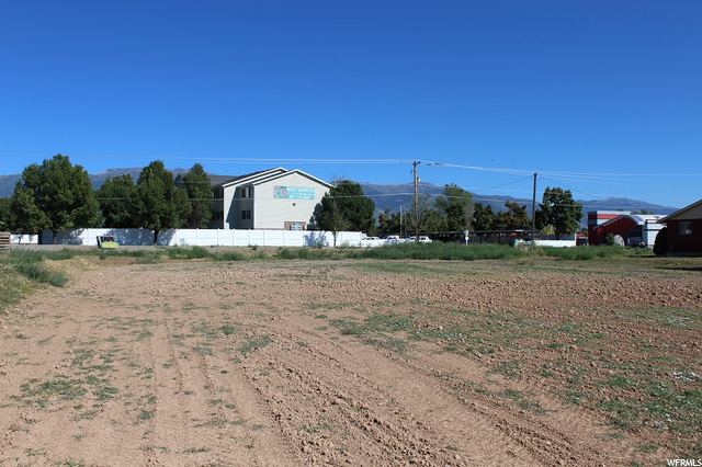 1598 S 1000 E, Clearfield, UT 84015 — photo 9