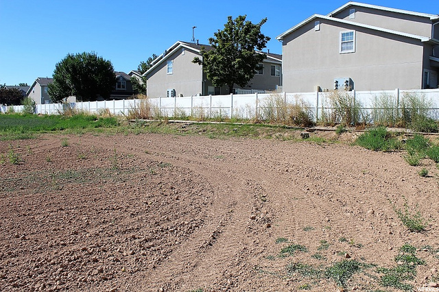 1598 S 1000 E, Clearfield, UT 84015 — photo 7