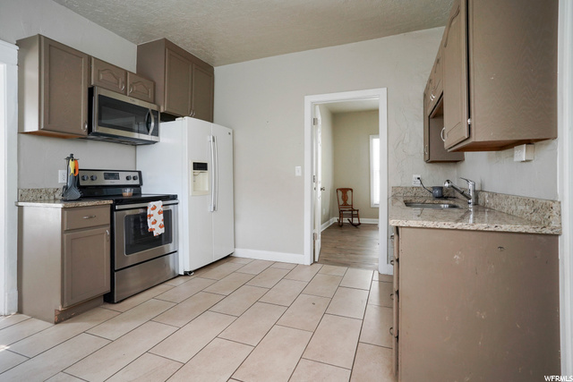 2226 S Eccles E, Ogden, UT 84401 — photo 8