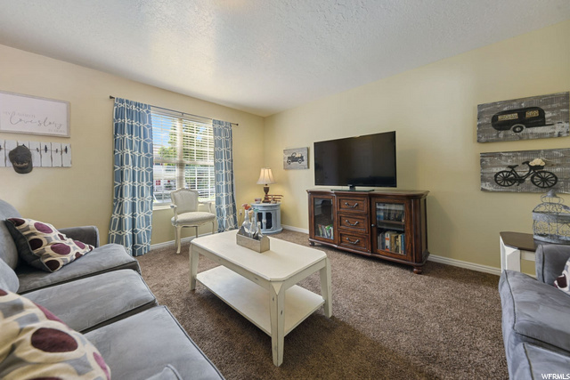 539 S 425 E, Clearfield, UT 84015 — photo 3