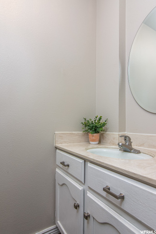734 N 450 W, Orem, UT 84057 — photo 10