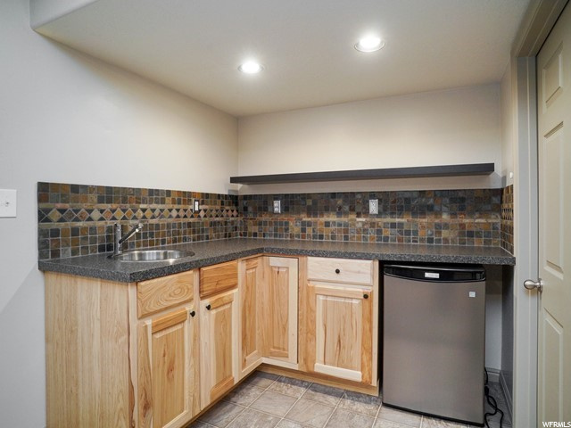 901 E James Cir, Clearfield, UT 84015 — photo 11