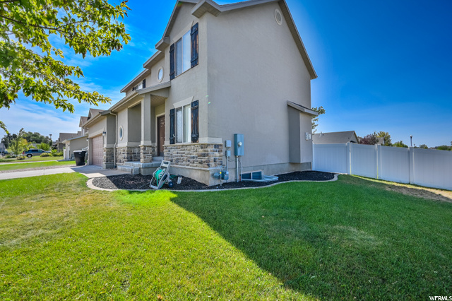 1437 N 2340 W, Clinton, UT 84015 — photo 4