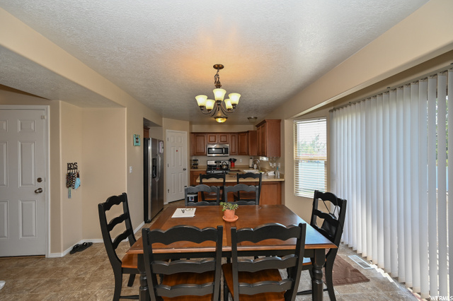 1437 N 2340 W, Clinton, UT 84015 — photo 7