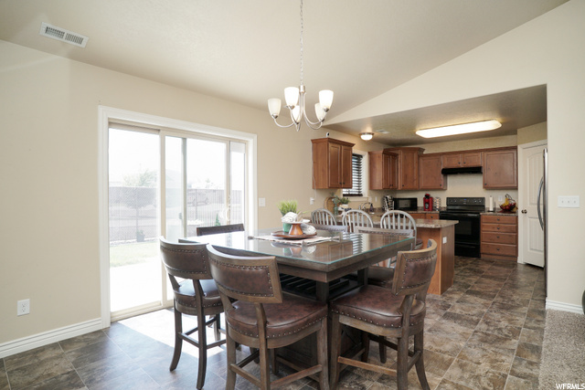 368 W Goodale Dr, Ogden, UT 84404 — photo 9