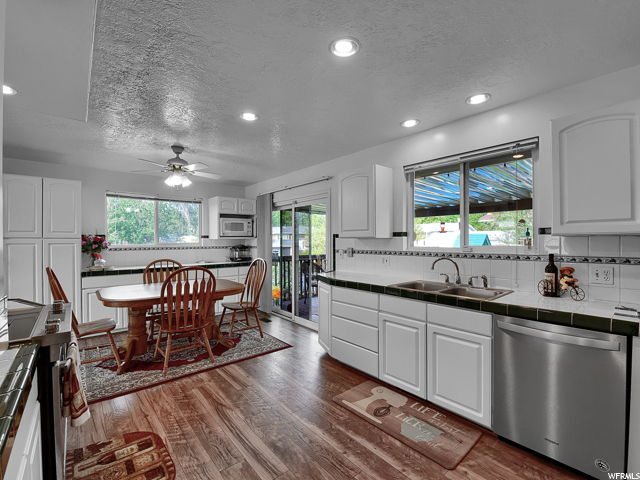 1082 Nalder St, Layton, UT 84040 — photo 8