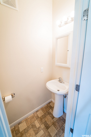 1515 N 450 W #102, Logan, UT 84341 — photo 10