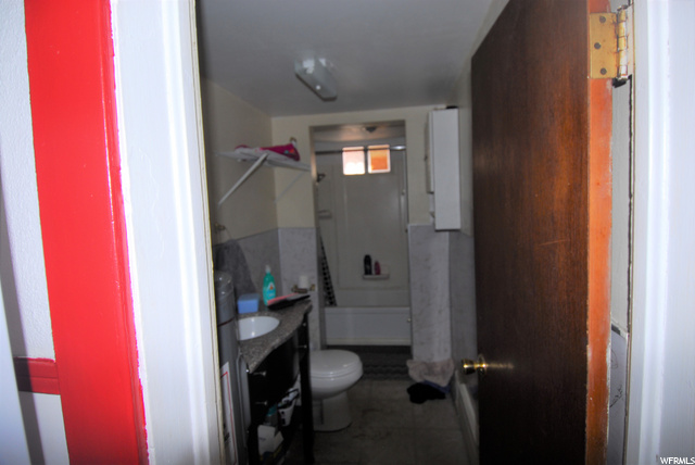 34 S 200 E #A, Salina, UT 84654 — photo 10