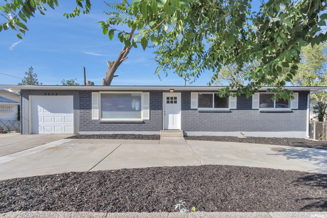 8858 W Julia Ln, Magna, UT 84044