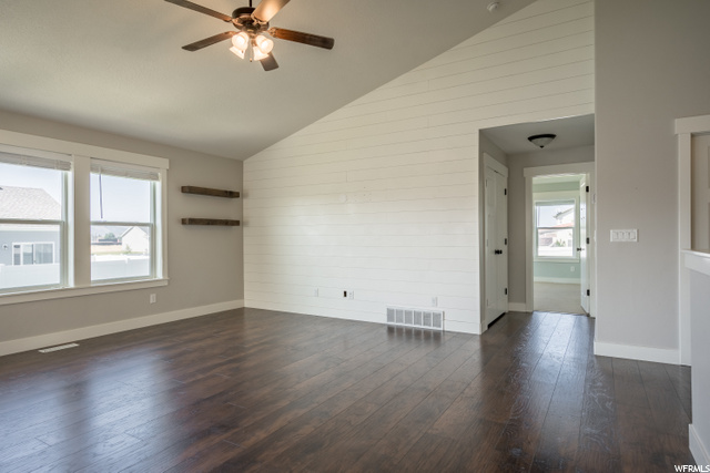 236 S 1130 E, Hyrum, UT 84319 — photo 3