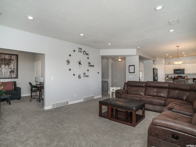 1168 E 2500 N, Layton, UT 84040 — photo 9