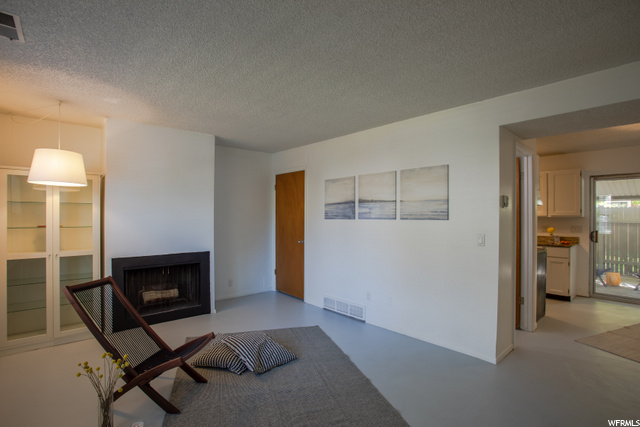 6056 S 2075 E, Holladay, UT 84121 — photo 6