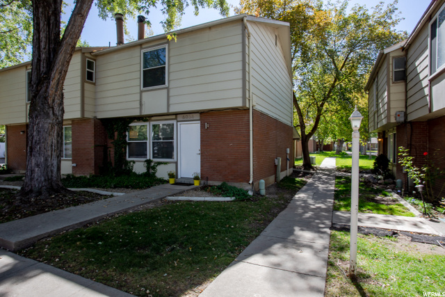 6056 S 2075 E, Holladay, UT 84121 — photo 2