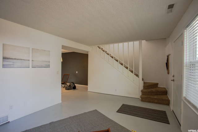 6056 S 2075 E, Holladay, UT 84121 — photo 5