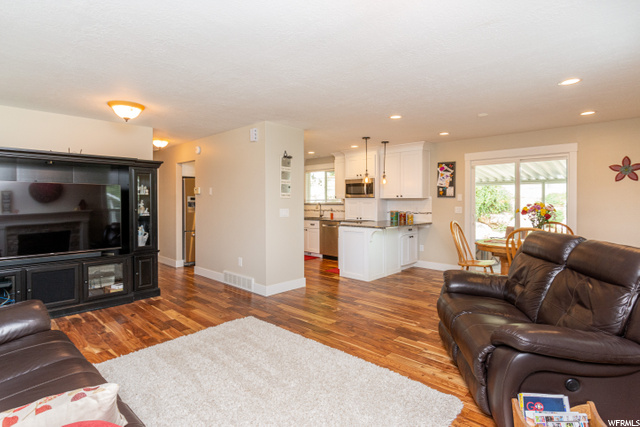 2251 E 3225 N, Layton, UT 84040 — photo 8