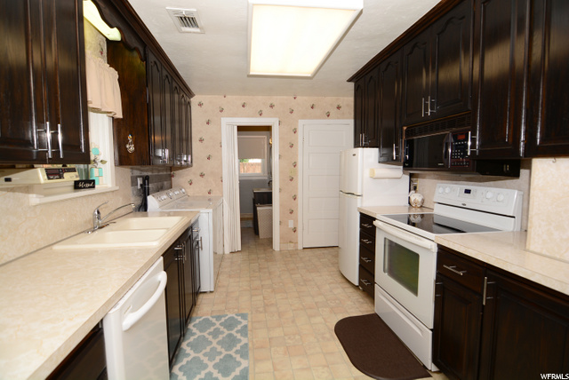 161 E 400 S, Smithfield, UT 84335 — photo 10
