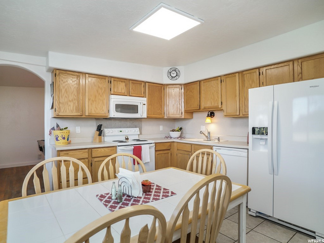 217 W 1425 N, Sunset, UT 84015 — photo 9