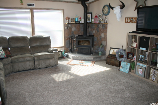 468 N Duckspring Dr., Moroni, UT 84646 — photo 2