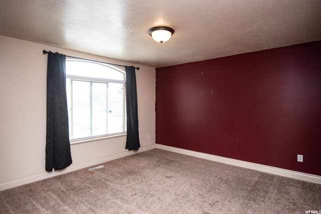 689 N 180 E, Smithfield, UT 84335 — photo 11