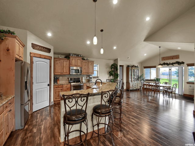 765 E 11000 S, Avon, UT 84328 — photo 9