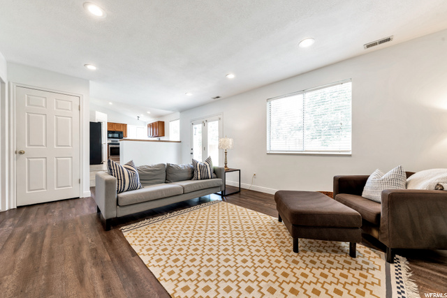 679 S Fox Run Dr, Layton, UT 84041 — photo 7