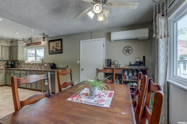 443 E 400 S, Kanab, UT 84741 — photo 12
