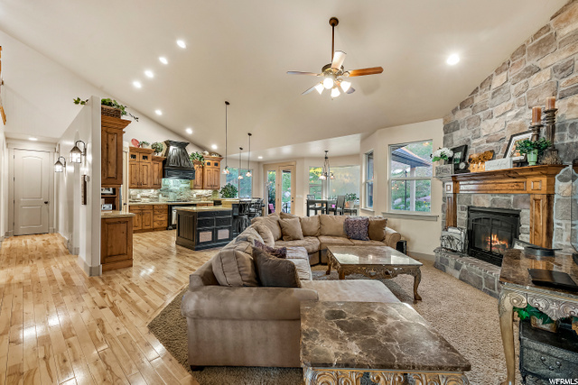 528 E Outlook Cv, Draper, UT 84020 — photo 11
