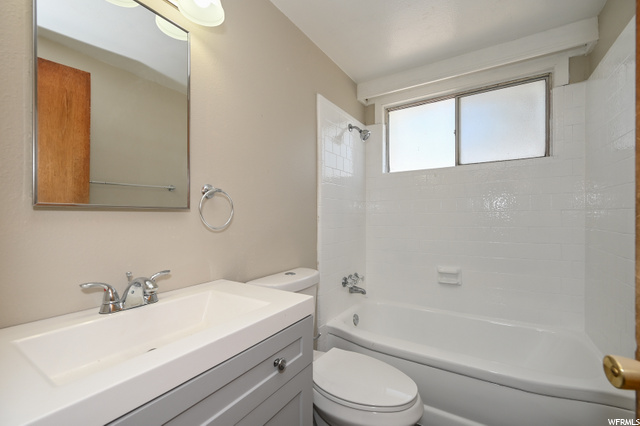 536 Kirk St, Layton, UT 84041 — photo 9