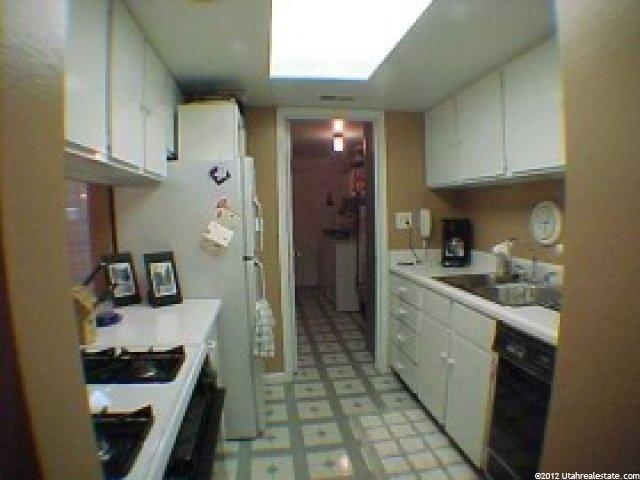 5397 Willow Ln, Murray, UT 84107 — photo 4