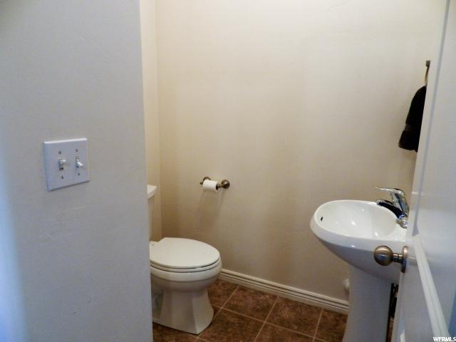 422 E 500 S #D, Vernal, UT 84078 — photo 7