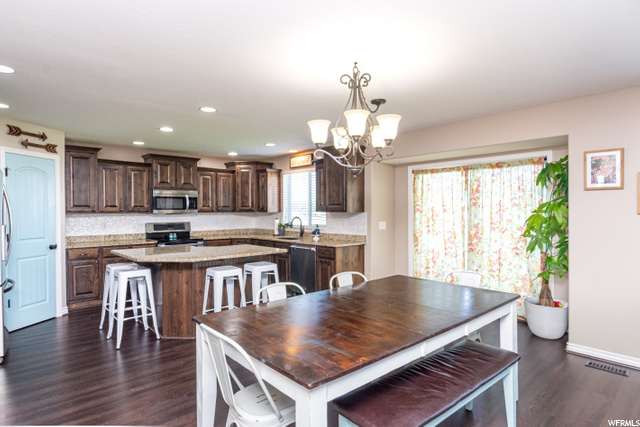 2413 N 2100 W, Clinton, UT 84015 — photo 8