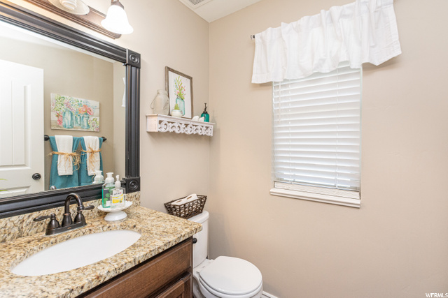 2413 N 2100 W, Clinton, UT 84015 — photo 11