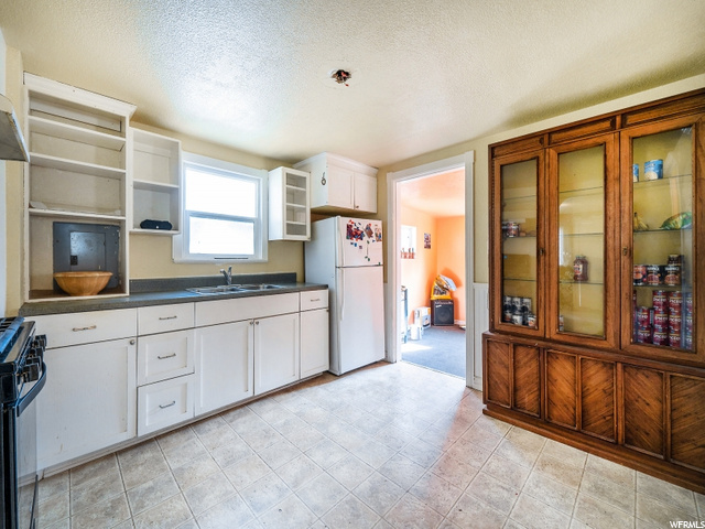 2530 C Ave, Ogden, UT 84401 — photo 7