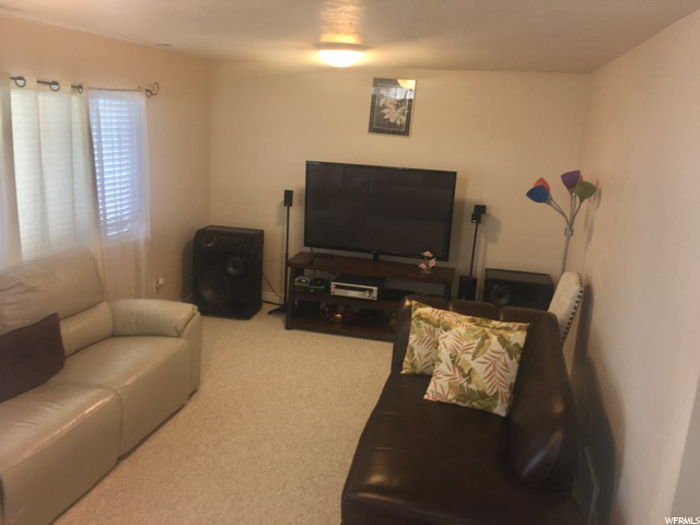 583 N 1725 W, Clinton, UT 84015 — photo 5