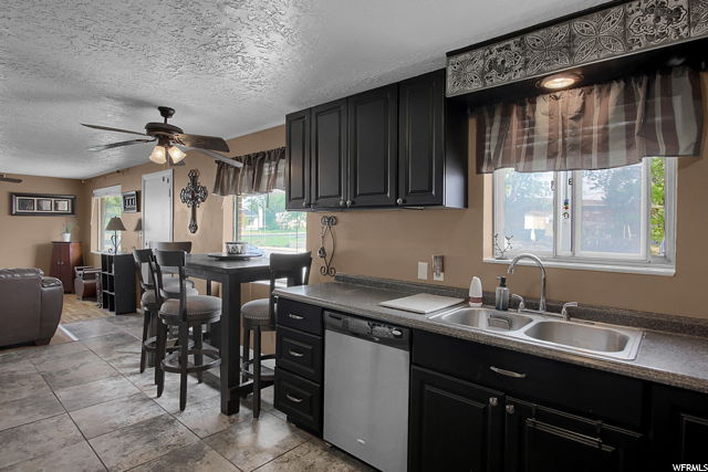 265 N Terrace Dr E, Clearfield, UT 84015 — photo 9
