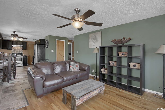 265 N Terrace Dr E, Clearfield, UT 84015 — photo 5
