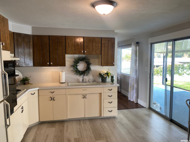 388 W 2575 N, Sunset, UT 84015 — photo 7