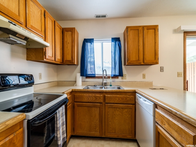 1461 S 1650 E, Ogden, UT 84404 — photo 9