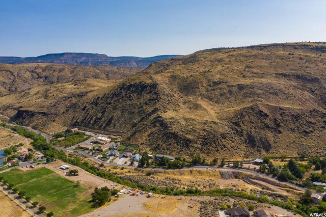 E Spring Dr #4, Toquerville, UT 84774 — photo 12