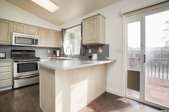 2086 N 100 W, Sunset, UT 84015 — photo 7
